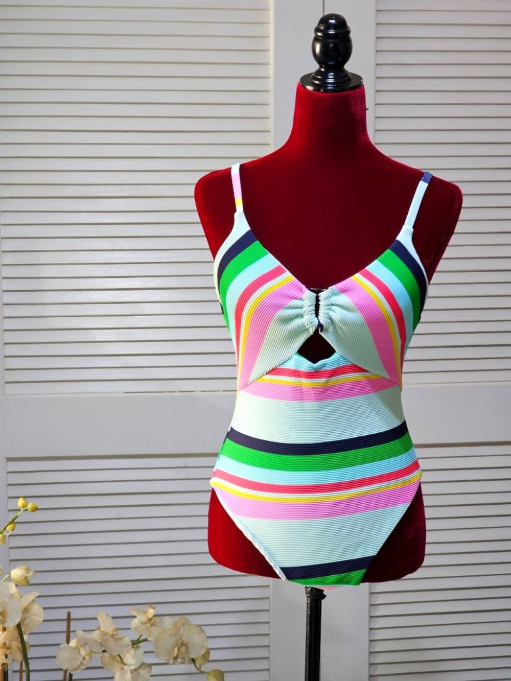 NWT Trina Turk Women's Deco Stripe High Leg Maillot One-Piece Swimsuit Sz 8 2588